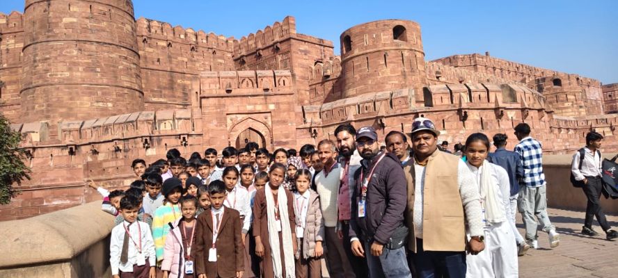 Banner : AKBAR ALI MEMORIAL INTER COLLEGE